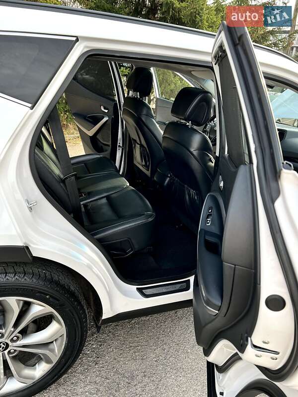 Внедорожник / Кроссовер Hyundai Santa FE 2012 в Тернополе