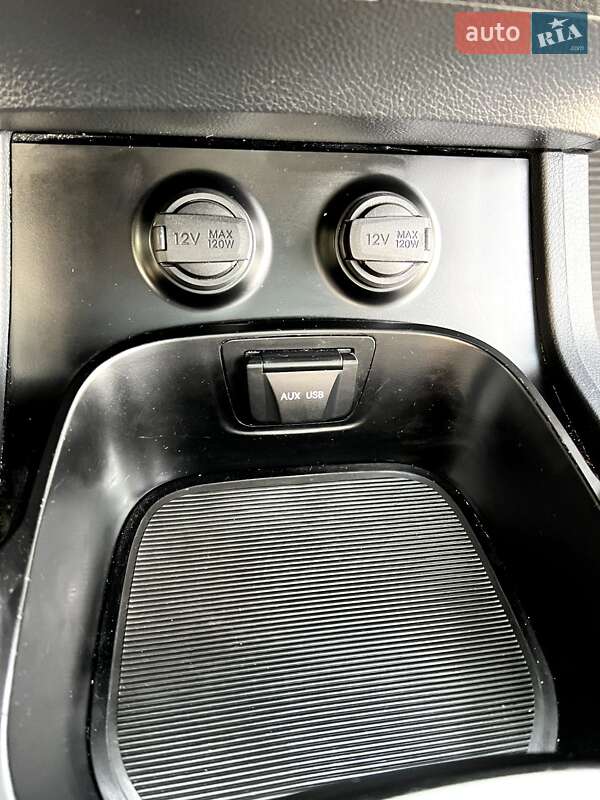 Внедорожник / Кроссовер Hyundai Santa FE 2012 в Тернополе