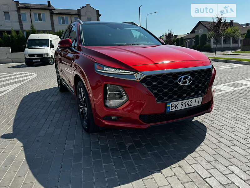 Позашляховик / Кросовер Hyundai Santa FE 2019 в Рівному