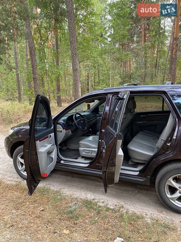 Позашляховик / Кросовер Hyundai Santa FE 2008 в Броварах