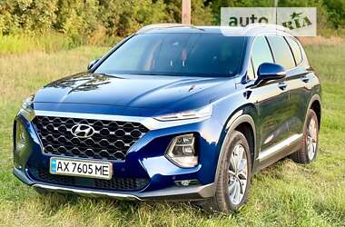 Внедорожник / Кроссовер Hyundai Santa FE 2018 в Дубно