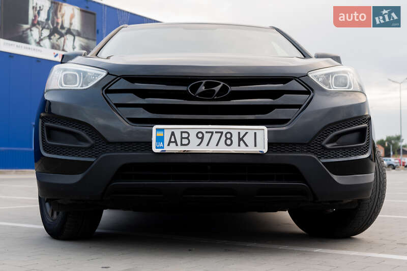 Позашляховик / Кросовер Hyundai Santa FE 2012 в Вінниці