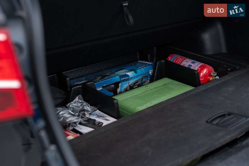 Позашляховик / Кросовер Hyundai Santa FE 2012 в Вінниці