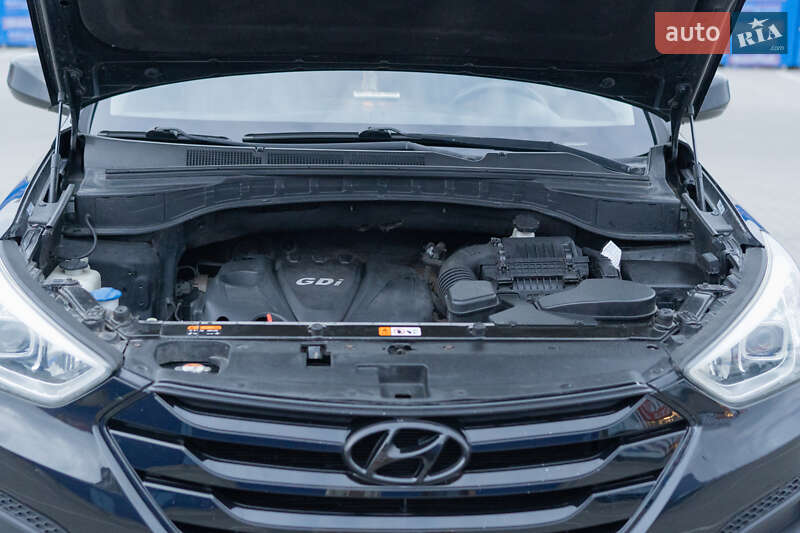 Позашляховик / Кросовер Hyundai Santa FE 2012 в Вінниці