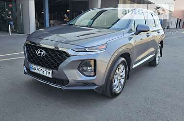 Внедорожник / Кроссовер Hyundai Santa FE 2019 в Киеве