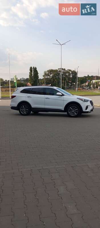 Позашляховик / Кросовер Hyundai Santa FE 2016 в Харкові