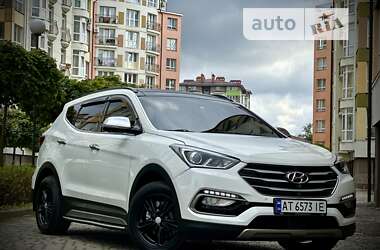 Внедорожник / Кроссовер Hyundai Santa FE 2017 в Ивано-Франковске