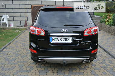 Позашляховик / Кросовер Hyundai Santa FE 2012 в Чернівцях