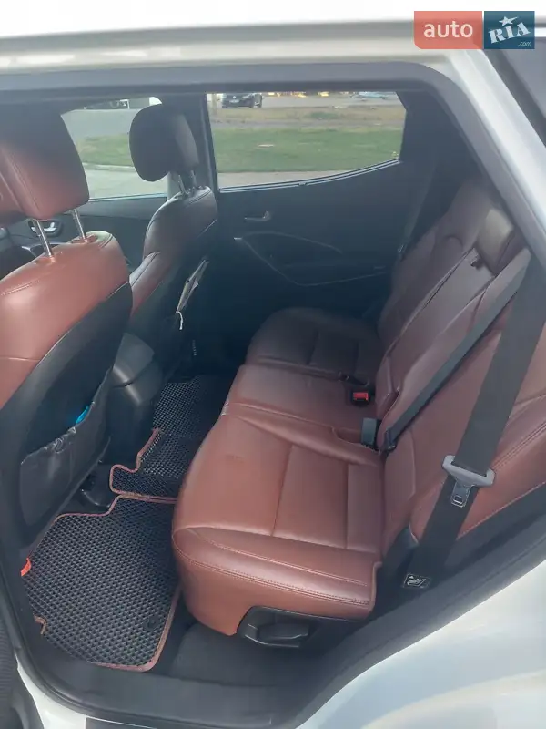 Hyundai Santa FE 2014 VIN KMHSW81UBFU400263 фото оголошення 8 з 42