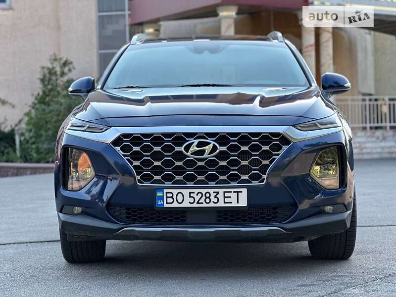 Внедорожник / Кроссовер Hyundai Santa FE 2020 в Тернополе