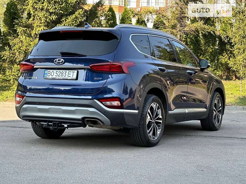 Внедорожник / Кроссовер Hyundai Santa FE 2020 в Тернополе