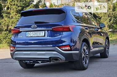 Внедорожник / Кроссовер Hyundai Santa FE 2020 в 