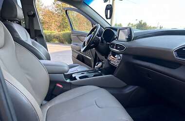 Внедорожник / Кроссовер Hyundai Santa FE 2020 в 