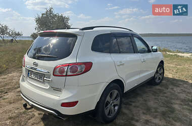 Внедорожник / Кроссовер Hyundai Santa FE 2012 в Николаеве