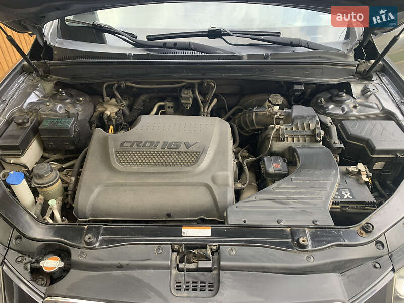 Позашляховик / Кросовер Hyundai Santa FE 2010 в Снятині