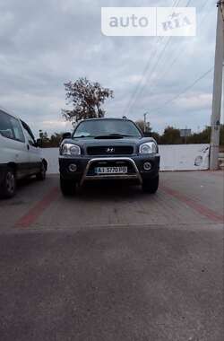 Внедорожник / Кроссовер Hyundai Santa FE 2003 в Киеве