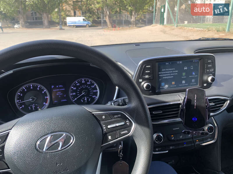 Внедорожник / Кроссовер Hyundai Santa FE 2019 в Харькове
