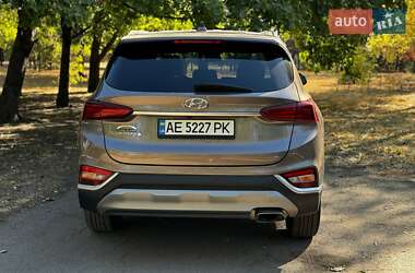 Внедорожник / Кроссовер Hyundai Santa FE 2019 в Днепре