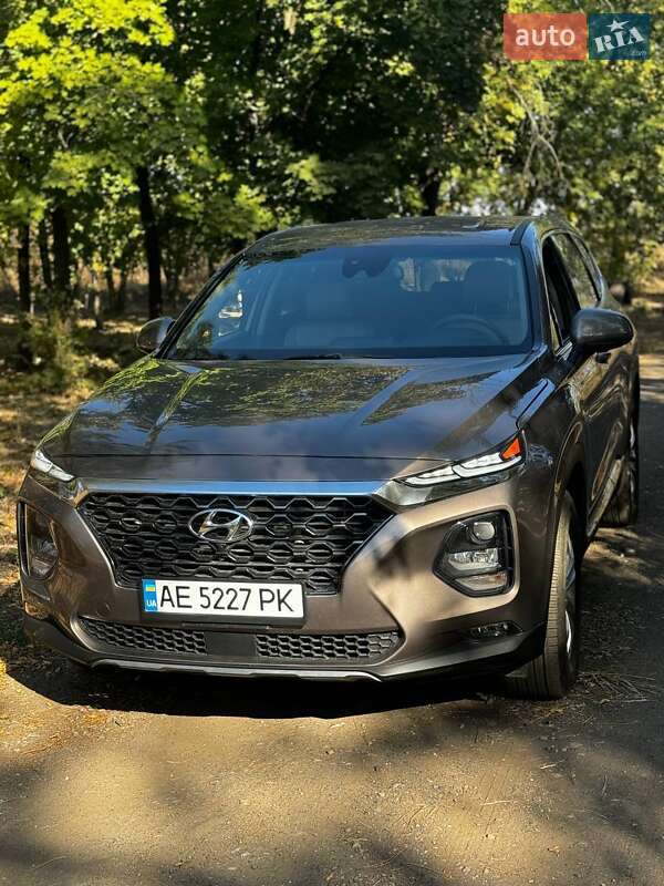 Внедорожник / Кроссовер Hyundai Santa FE 2019 в Днепре