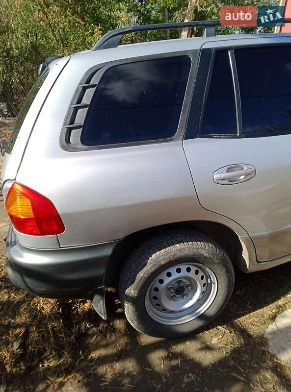 Позашляховик / Кросовер Hyundai Santa FE 2002 в Ямполі