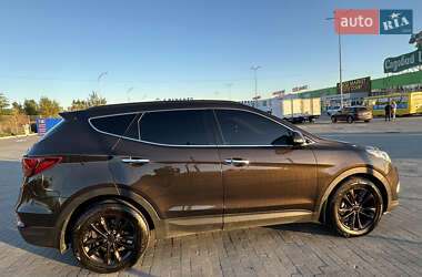 Внедорожник / Кроссовер Hyundai Santa FE 2017 в Виннице