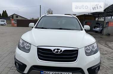 Внедорожник / Кроссовер Hyundai Santa FE 2010 в Ровно