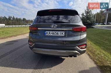 Внедорожник / Кроссовер Hyundai Santa FE 2018 в 