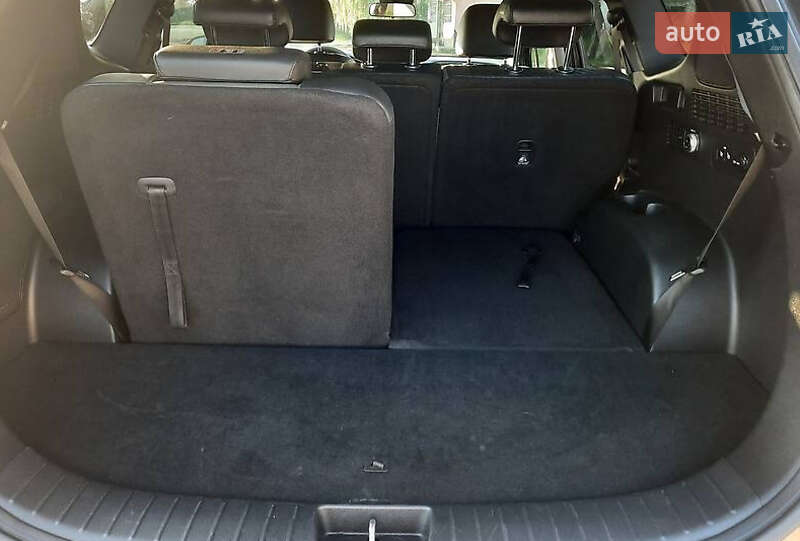 Внедорожник / Кроссовер Hyundai Santa FE 2020 в Ивано-Франковске