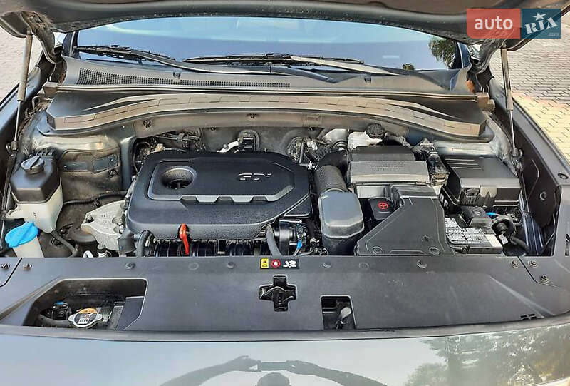 Внедорожник / Кроссовер Hyundai Santa FE 2020 в Ивано-Франковске