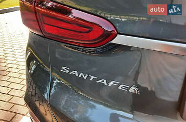 Внедорожник / Кроссовер Hyundai Santa FE 2020 в Ивано-Франковске