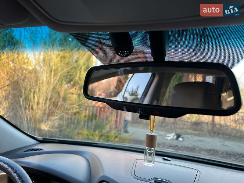 Внедорожник / Кроссовер Hyundai Santa FE 2017 в Борисполе