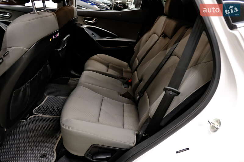 Внедорожник / Кроссовер Hyundai Santa FE 2019 в Одессе