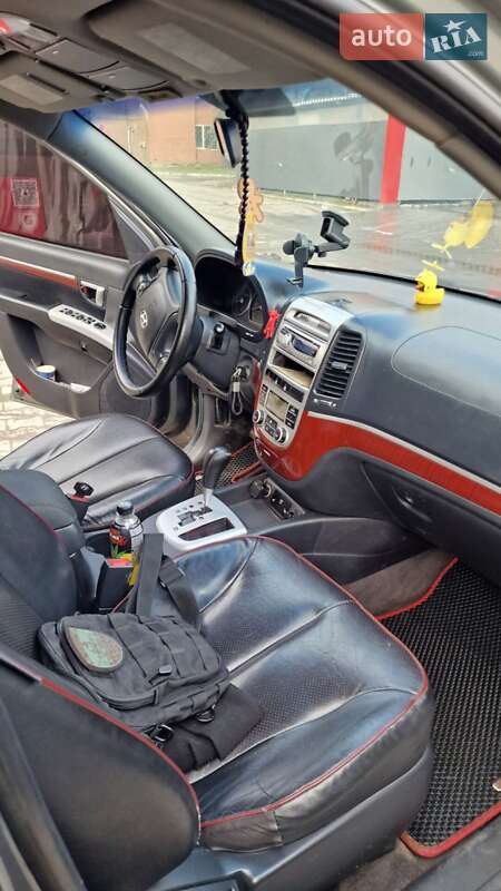 Позашляховик / Кросовер Hyundai Santa FE 2006 в Хмельницькому