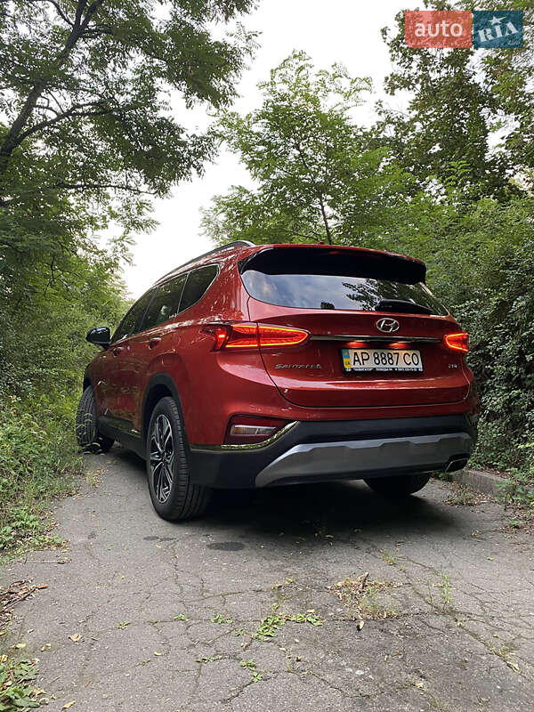 Позашляховик / Кросовер Hyundai Santa FE 2019 в Дніпрі