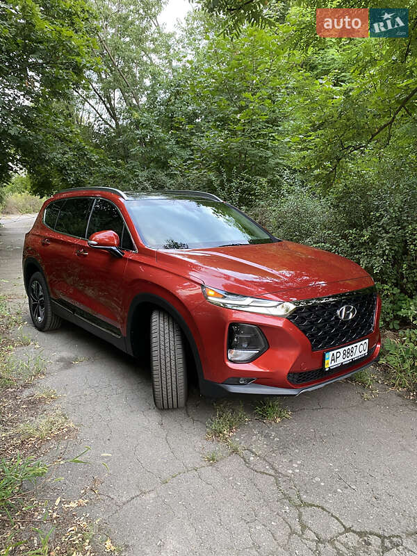 Позашляховик / Кросовер Hyundai Santa FE 2019 в Дніпрі