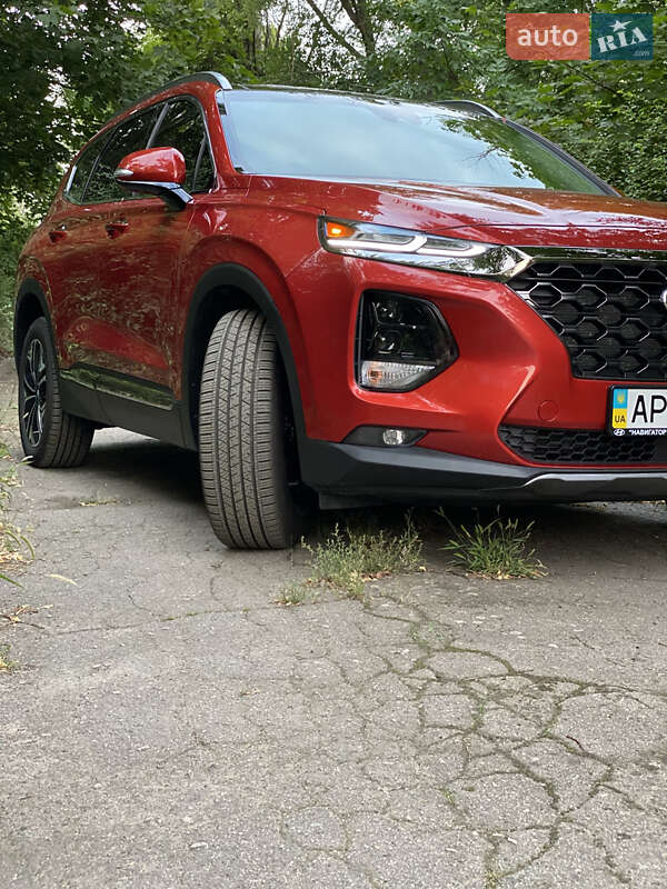 Позашляховик / Кросовер Hyundai Santa FE 2019 в Дніпрі