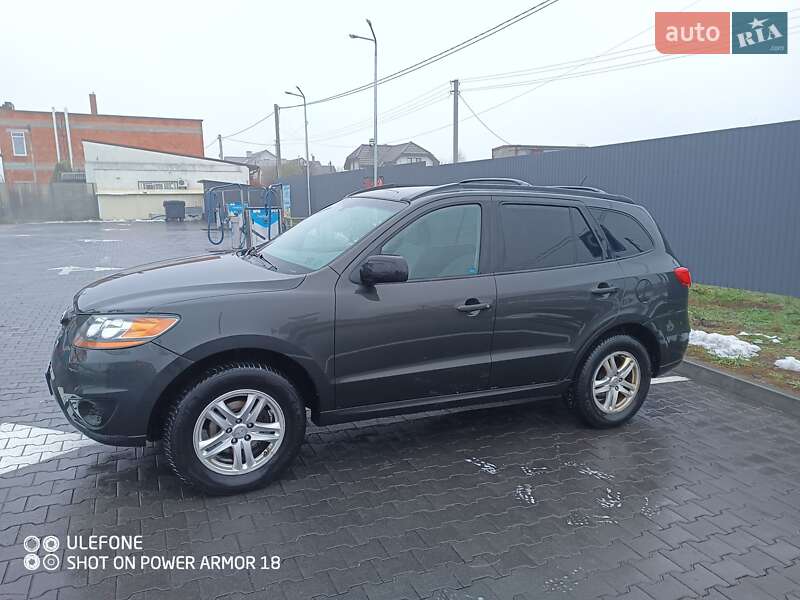 Внедорожник / Кроссовер Hyundai Santa FE 2011 в Буче
