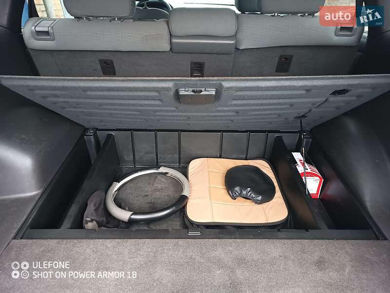 Внедорожник / Кроссовер Hyundai Santa FE 2011 в Буче