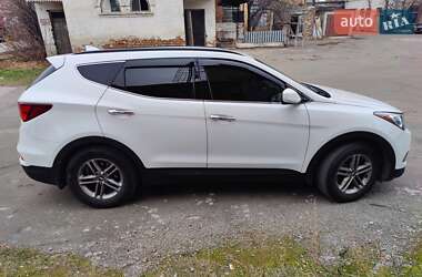 Позашляховик / Кросовер Hyundai Santa FE 2016 в 