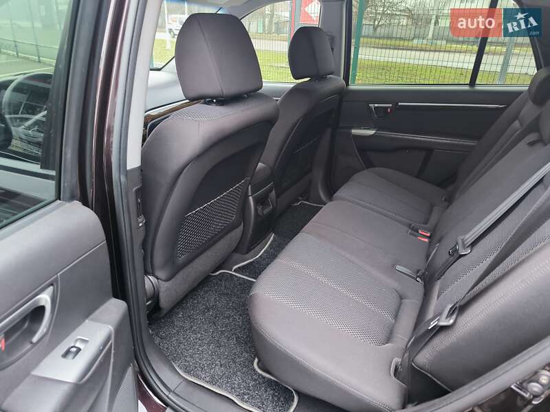 Внедорожник / Кроссовер Hyundai Santa FE 2010 в Чернигове