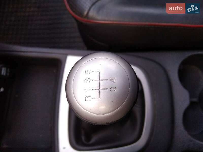 Позашляховик / Кросовер Hyundai Santa FE 2007 в Шумську