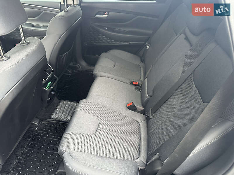 Позашляховик / Кросовер Hyundai Santa FE 2019 в Трускавці