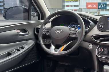 Внедорожник / Кроссовер Hyundai Santa FE 2019 в Киеве