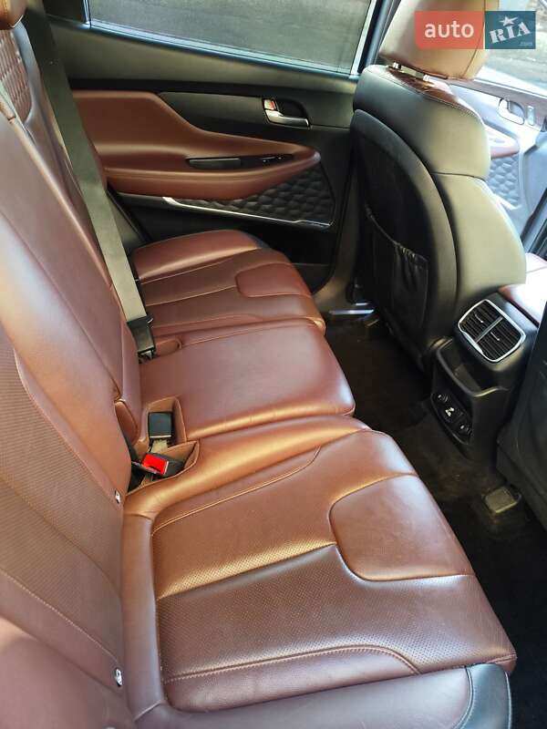 Внедорожник / Кроссовер Hyundai Santa FE 2018 в Житомире