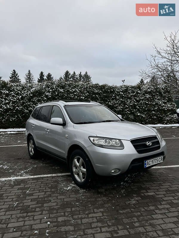 Внедорожник / Кроссовер Hyundai Santa FE 2008 в Луцке