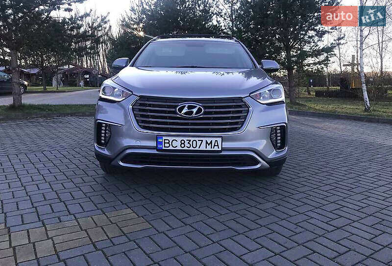 Позашляховик / Кросовер Hyundai Santa FE 2016 в Львові
