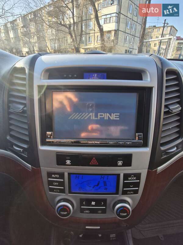 Позашляховик / Кросовер Hyundai Santa FE 2007 в Дніпрі