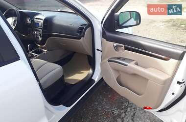 Внедорожник / Кроссовер Hyundai Santa FE 2010 в 
