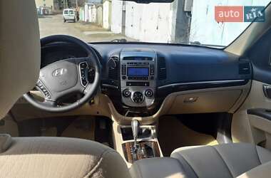 Внедорожник / Кроссовер Hyundai Santa FE 2010 в 