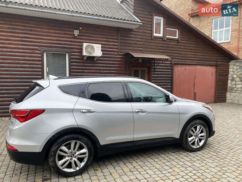 Позашляховик / Кросовер Hyundai Santa FE 2014 в Коломиї